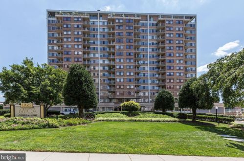 1220 Blair Mill Rd, Silver Spring MD  20910-4808 exterior