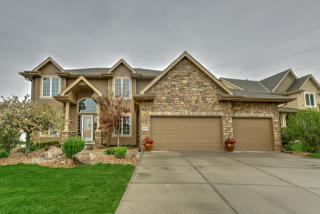 1003 197th Cir, Omaha NE  68022-4810 exterior