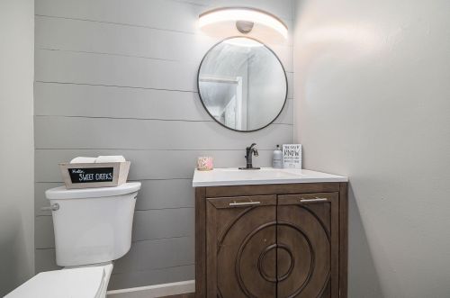 58510 Greenfield Ct, Three Rivers MI  49093-8535 exterior