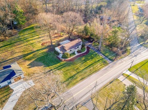 210 Johnston Rd, Pittsburgh PA  15241-2555 exterior