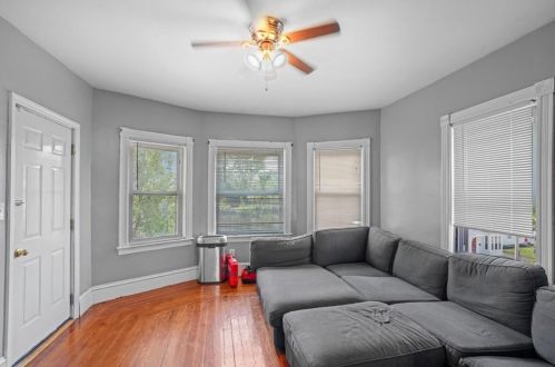 18 Daniel Ave, Providence RI 02909-4714 exterior