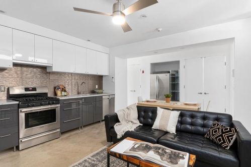 96 Bowen St, Providence, RI 02905-3506