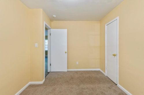 178 Barfield Ave, Atlanta GA 30310-1104 exterior