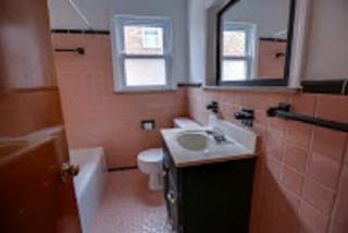 20060 Hunt Club Dr, Detroit MI  48225-1758 exterior