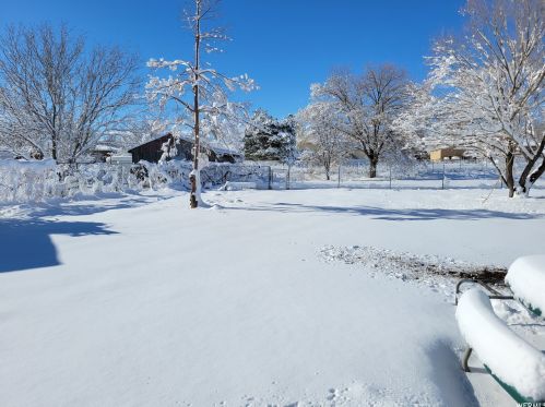 7912 3800, Taylorsville UT 84088-4407 exterior