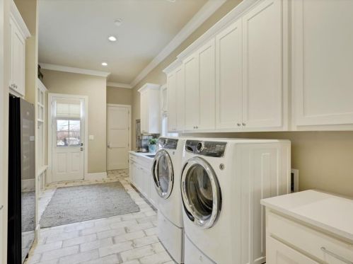 3823 Broadmoor Way, Frisco TX 75033-2905 exterior