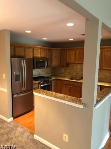 137 Barrister Dr, Kinnelon NJ  07405-3251 exterior