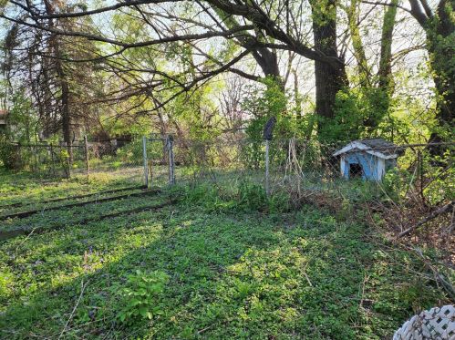 105 Eastern Ave, Joliet IL 60433-1034 exterior