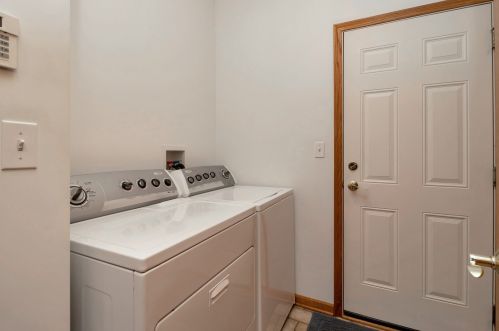 1635 Augusta Ln, Joliet IL 60404-8180 exterior