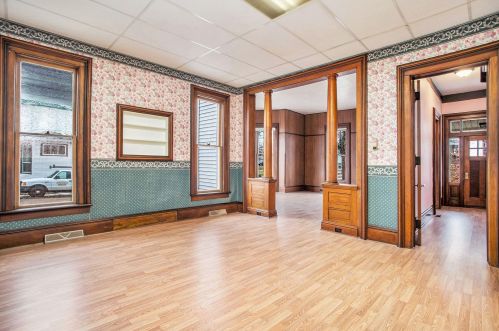 306 Orch St, Dowagiac MI 49047-1253 exterior