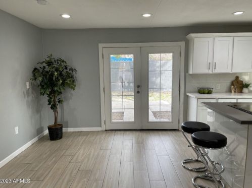 504 Alice Ave, Phoenix AZ  85020-3161 exterior