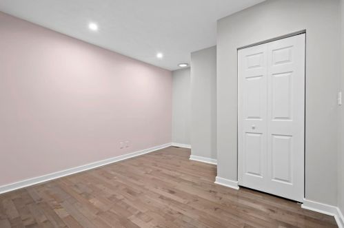 86 44 St, Pittsburgh PA 15201-1711 exterior