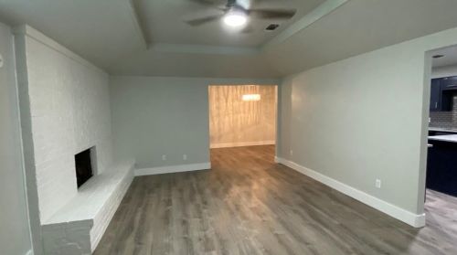 7442 Bayberry Ln, Dallas TX 75249-1015 exterior