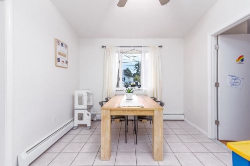 9 Ashby St, Providence RI 02919-6604 exterior