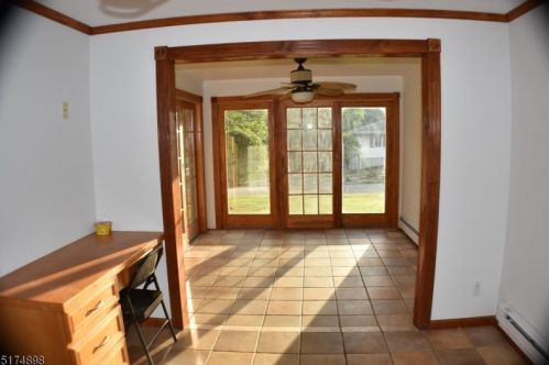 38 Passaic Ave, Paterson NJ 07506-1433 exterior