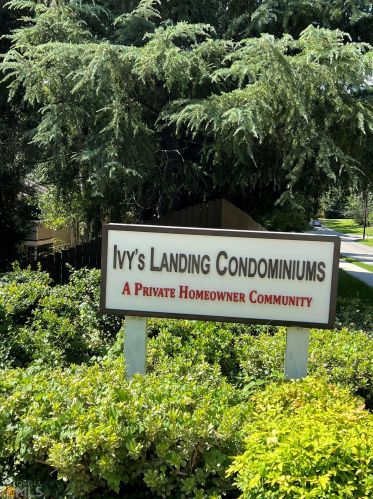 3437 Ivys Walk, Atlanta GA  30340-4042 exterior