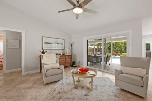 124 Willowick Dr, Naples FL 34110-1361 exterior