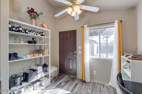 2041 Adams, Phoenix AZ 85007-2699 exterior