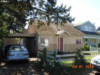 7344 Ogden St, Portland, OR 97206-7964