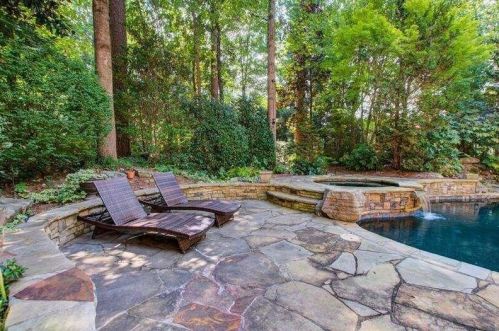 700 Brookwoods Trce, Atlanta GA 30342-2473 exterior