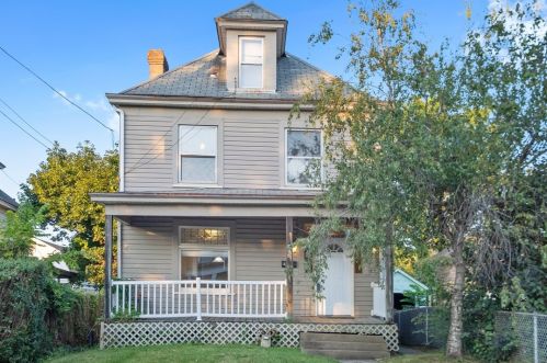 43 Oakwood Rd, Pittsburgh, PA 15205-4220