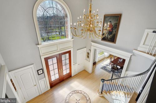 11409 Palatine Dr, Rockville MD  20854-1453 exterior