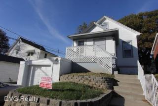 1210 I St, Omaha NE  68107-2330 exterior