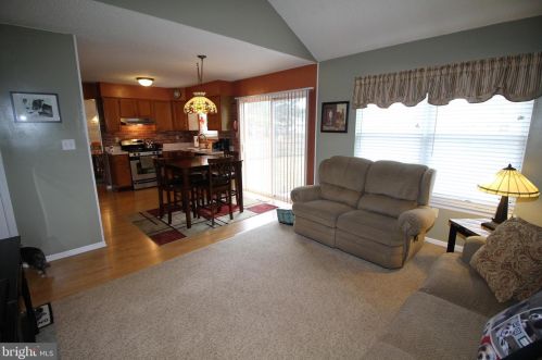 135 Edwin Ave, Trenton NJ 08610-4420 exterior