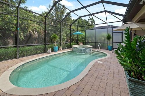 6565 Roma Way, Naples FL 34113-1722 exterior