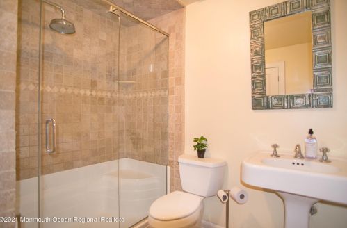 203 Larkspur Ln, Jackson Twp NJ 08527-4180 exterior