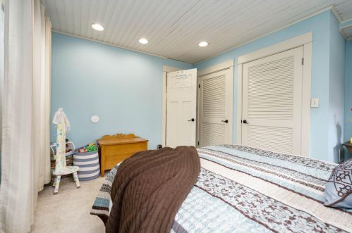 790 Eagle Lk Dr, Kalamazoo MI 49009-9612 exterior