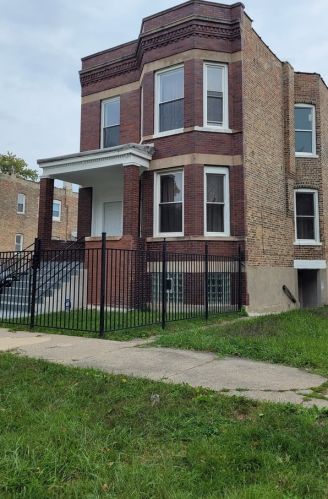 6229 Marshfield Ave, Chicago IL  60636-2215 exterior