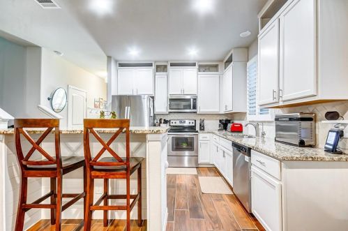 3310 Pne Chase Dr, Montgomery TX 77356-7900 exterior