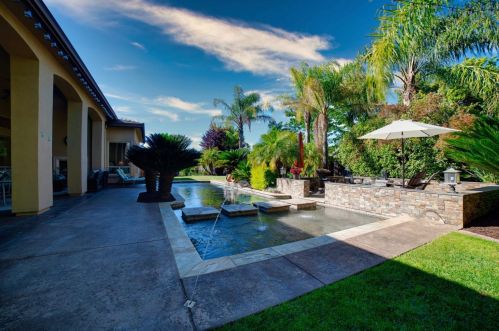 668 Glen-mady Way, Folsom CA 95630-6275 exterior