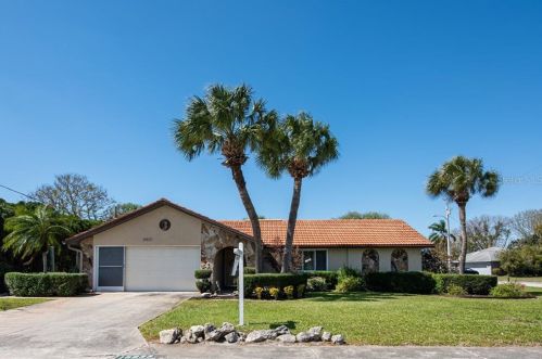 15933 Adobe Dr, Port Richey FL 34667-4019 exterior