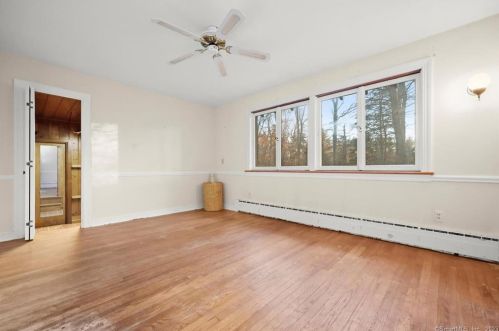 51 Lyons Plains Rd, Westport CT 06880-1305 exterior