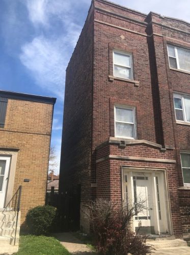 10829 Calumet Ave, Chicago, IL 60628-3610