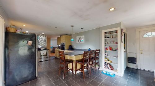 171 Village St, Concord NH 03303-4520 exterior