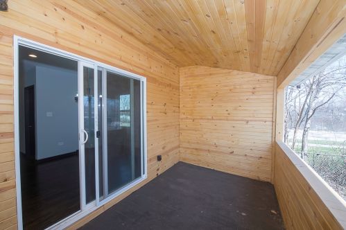 1821 11 Ave, Broadview IL 60153-3109 exterior