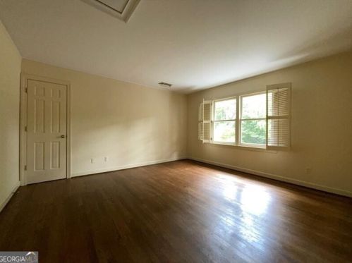 1505 Chevron Way, Atlanta GA 30350-4426 exterior