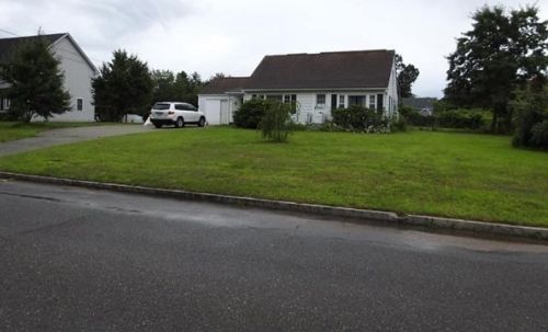 119 Acrebrook Rd, Springfield, MA 01129-2104