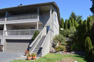 1 Burning Tree Dr, Yakima WA  98902-1576 exterior