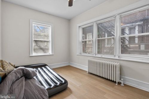 141 56 St, Philadelphia PA 19143-5306 exterior