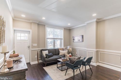 2525 Carlisle St, Philadelphia PA 19132-0040 exterior