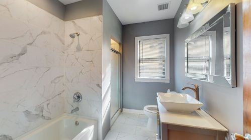 10643 Perry Ave, Chicago IL 60628-3428 exterior