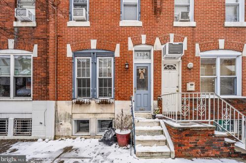 1134 Daly St, Philadelphia, PA 19148-3019