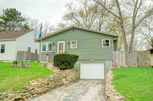 4706 Camden Rd, Madison, WI 53716-2226