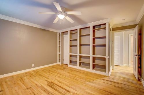 5006 Hall St, Dallas TX 75235-8814 exterior