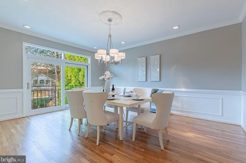 1515 Highwood Dr, Mc Lean VA  22101-5800 exterior