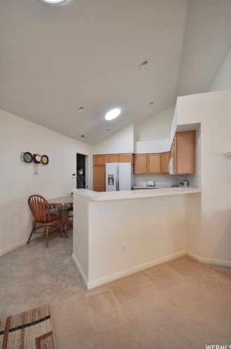 2073 Jordan Villa Dr, Taylorsville UT exterior